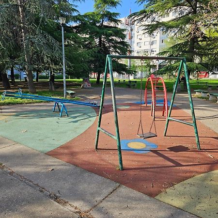 דירות בלגרד Hawaii- 2 Bdr, Arena, Sava Centar, Free Parking מראה חיצוני תמונה