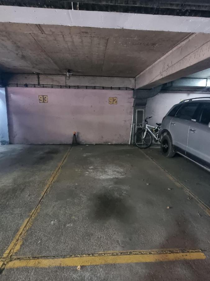דירות בלגרד Hawaii- 2 Bdr, Arena, Sava Centar, Free Parking מראה חיצוני תמונה