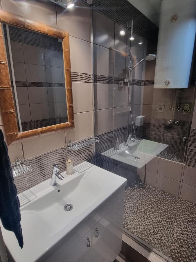 דירות בלגרד Hawaii- 2 Bdr, Arena, Sava Centar, Free Parking מראה חיצוני תמונה